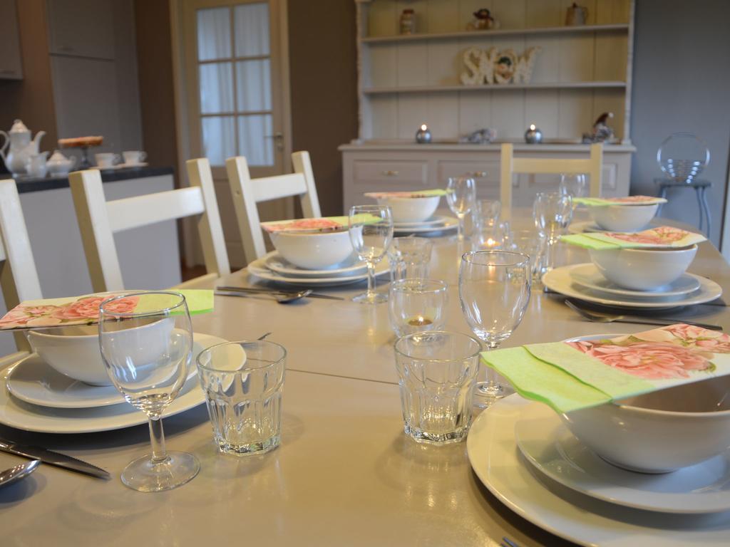 Charming Holiday Home In Zele Near The Forest 외부 사진