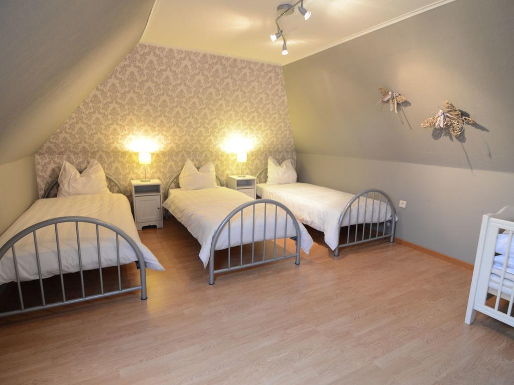 Charming Holiday Home In Zele Near The Forest 외부 사진